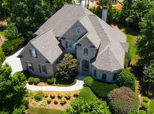 2379 Glenmore Ln, Snellville, GA 30078