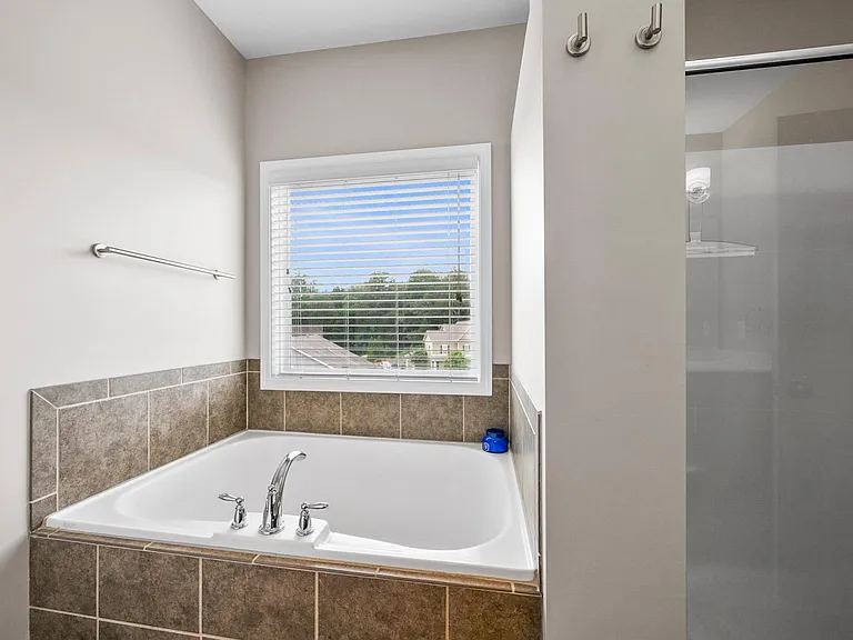 1738 Hollingsworth Blvd NW — Photo 26