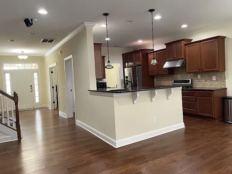 4017 Vallonia Dr — Photo 10