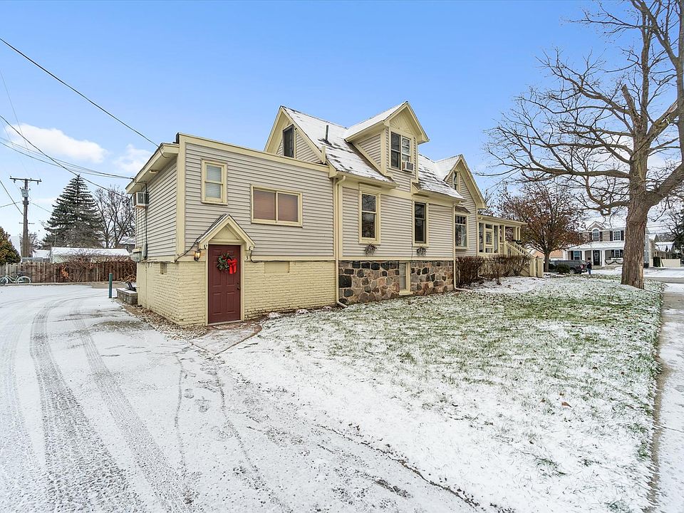1st image of 303 W Ann Arbor Trl #3