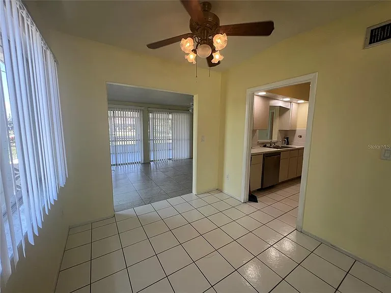 167 Easton Dr NW — Photo 6