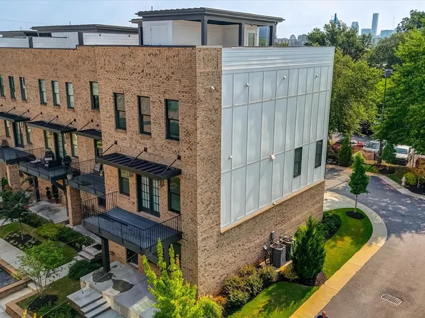 1060 Robert Smalls Way, Atlanta, GA 30318