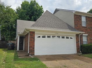 1542 Beaver Trail Dr, Cordova, TN 38016