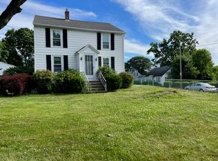 92 Highland Ave, Cumberland, RI 02864