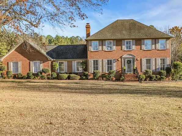 71 Noble Dr, Belton, SC 29620