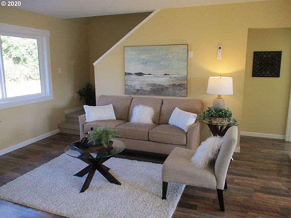 3rd image of 3361 Elliot Ln