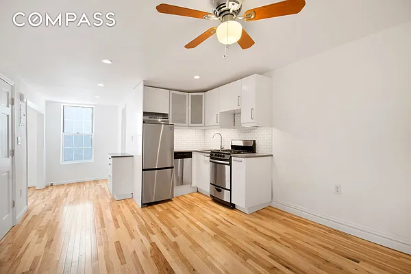 Rented by Compass | media 2