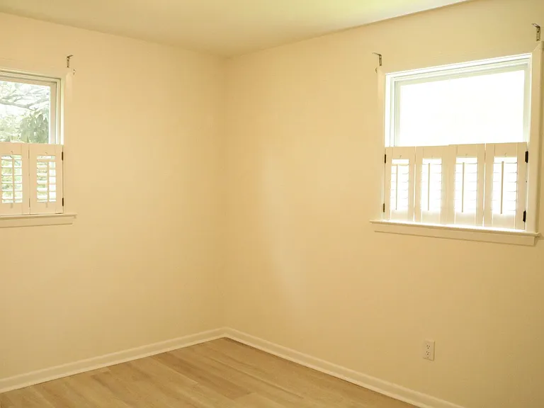 2045 Lake Ave — Photo 25