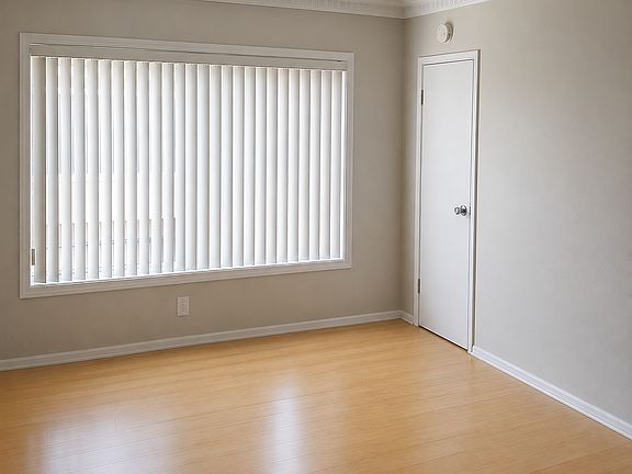 5th image of 1845 Garfield Pl APT 12