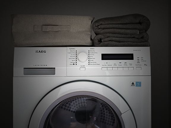 5th image of 331 E Houston St APT 9C