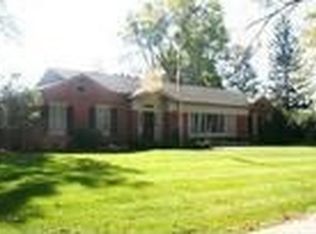 302 Glenridge Rd, Dayton, OH 45429