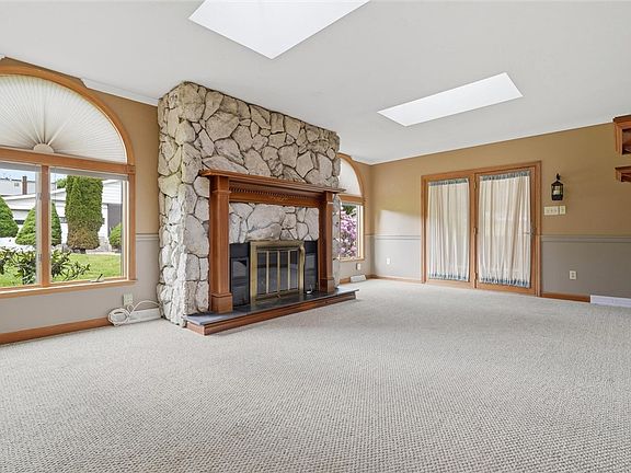 5th image of 336 Logan Rd