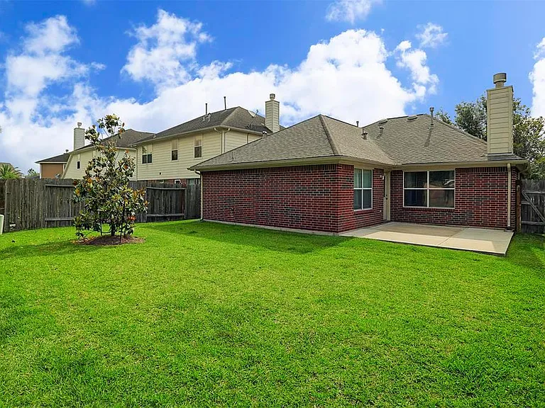 5508 Lilywood Ln — Photo 15