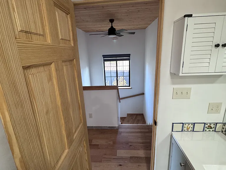 232 Valverde St — Photo 69