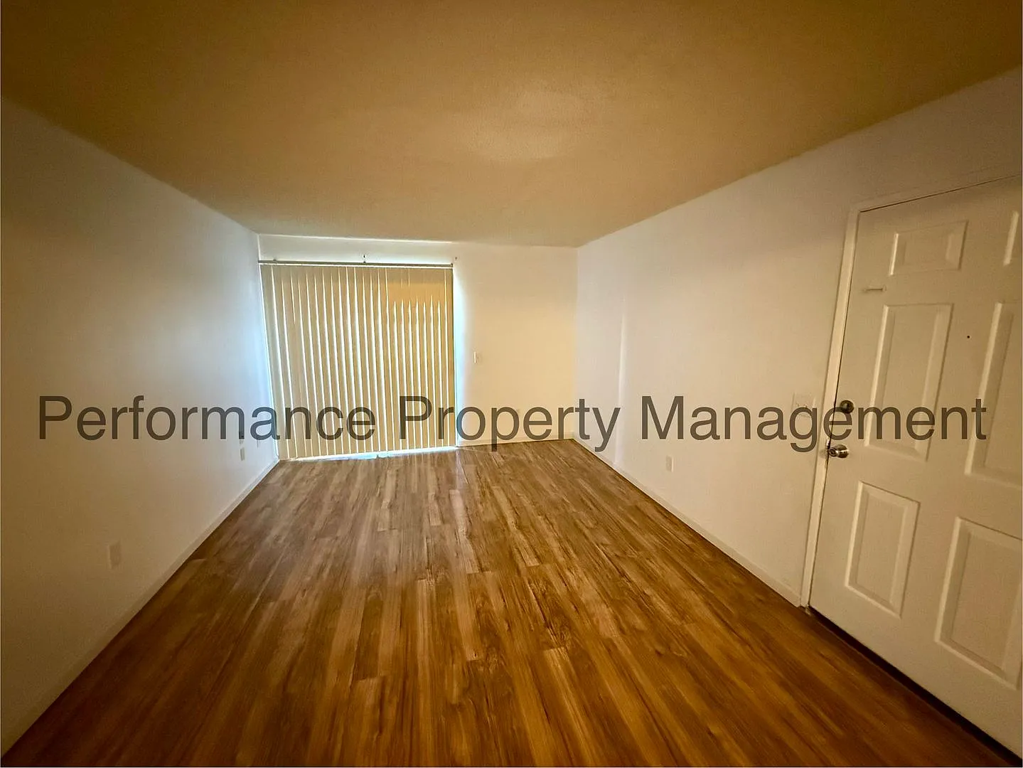 Crest View Apartments — Photo 2