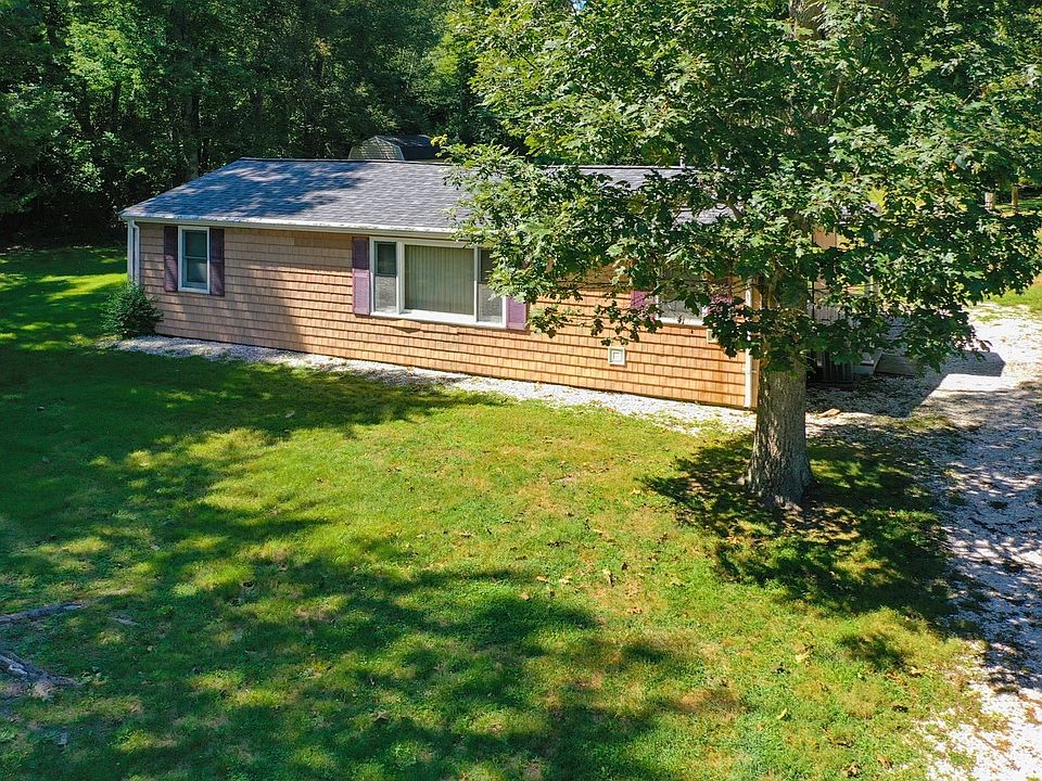 1st image of 1634 Drift Rd #B