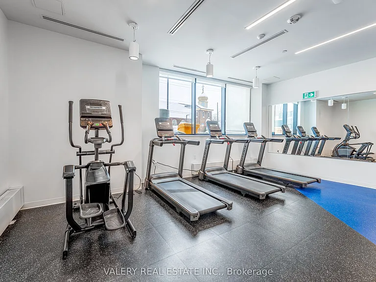 155 King St N #1703 — Photo 12