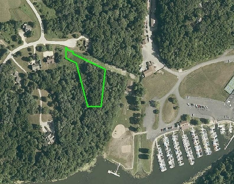 1st image of 2 Waterford Dr