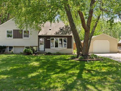 2069 Cedar Dr, New Brighton, MN, 55112
