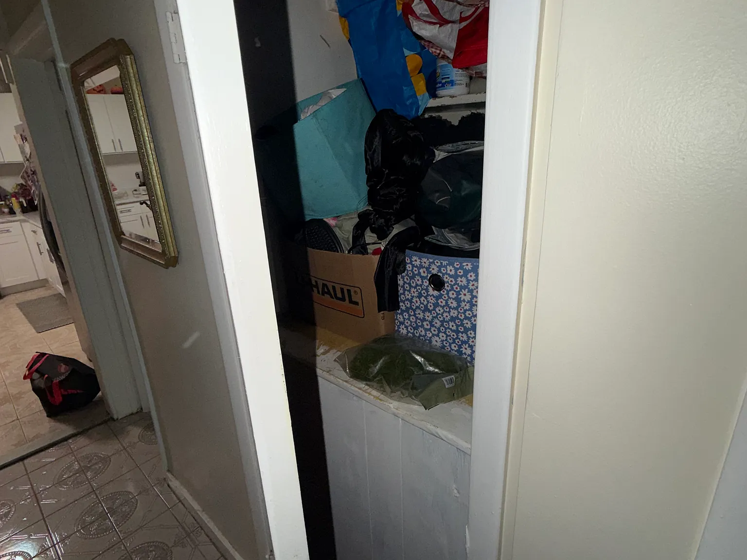 2 bed, 800 sqft, $2,300 — Photo 4