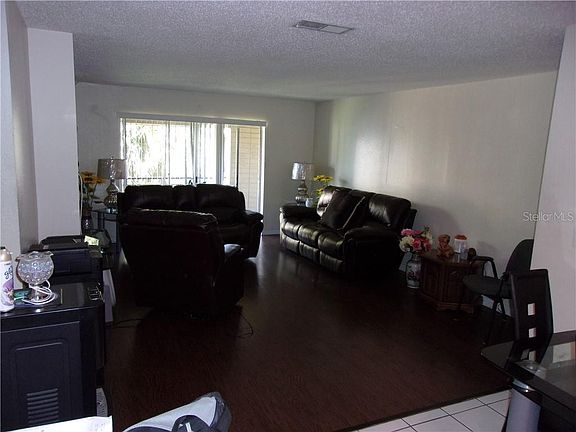 3rd image of 7901 Coco Verde St Unit 202