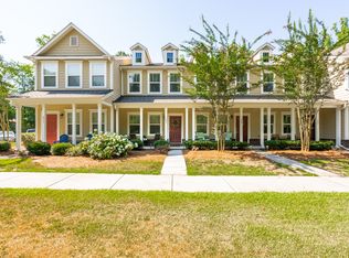 209 Bennett Ln, Summerville, SC 29483