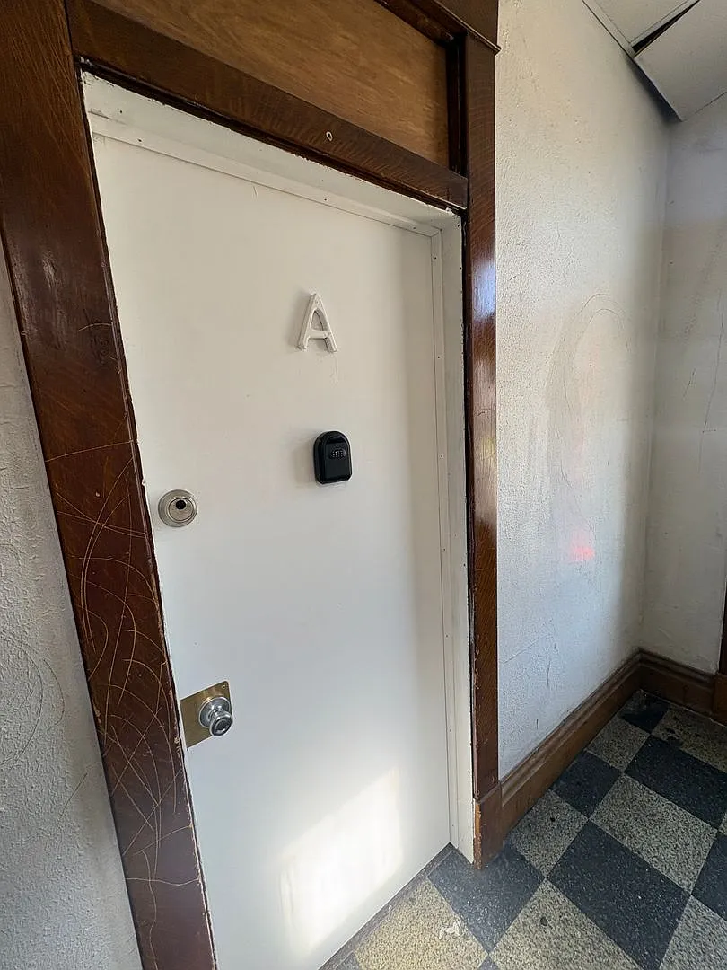 211 South 2nd Street — Photo 1