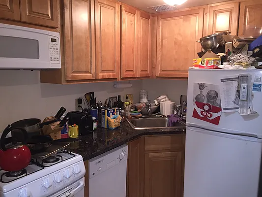 Rented by City Stop Realty | media 60