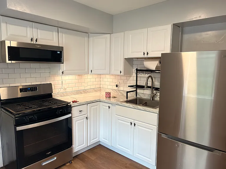 597 S Main St #2 — Photo 1