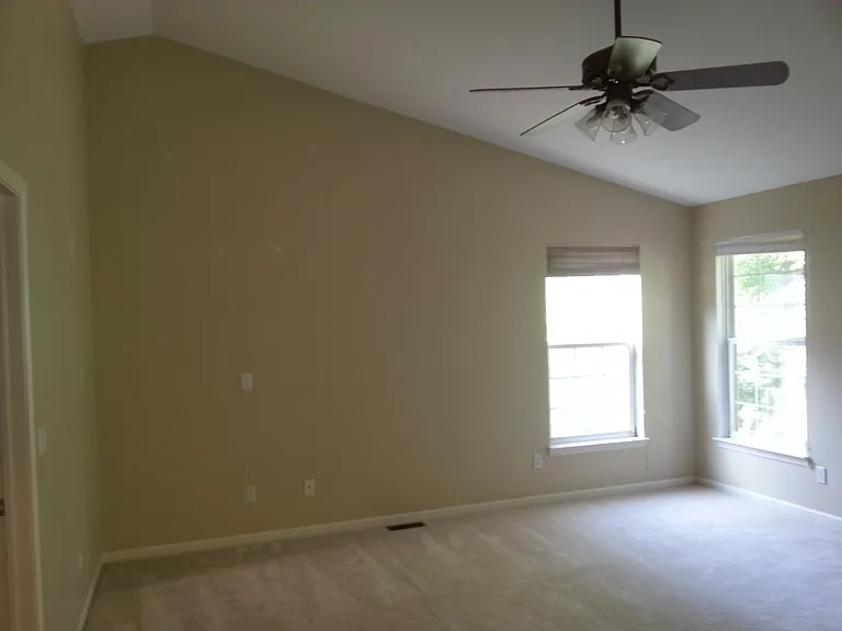 3101 Yosemite Dr — Photo 17