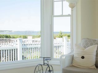 1550 Sound Beach Dr, Mattituck, NY 11952