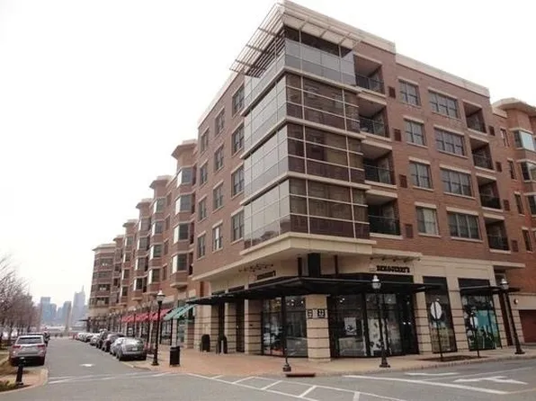 20 Avenue At Port Imperial APT 411, West New York, NJ 07093