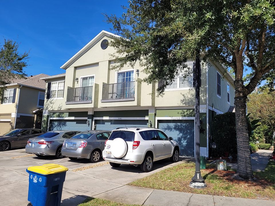 2nd image of 15401 Georgia Oak Pl