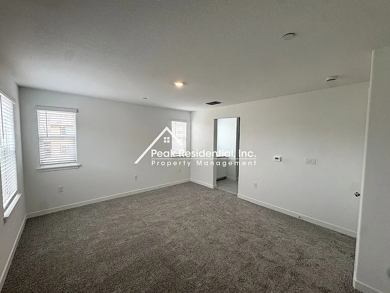 12636 Hereford Ave — Photo 21