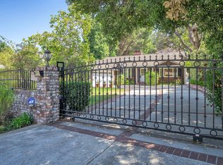 17050 Rancho St, Encino, CA 91316