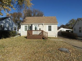 348 W Cloud St, Salina, KS 67401