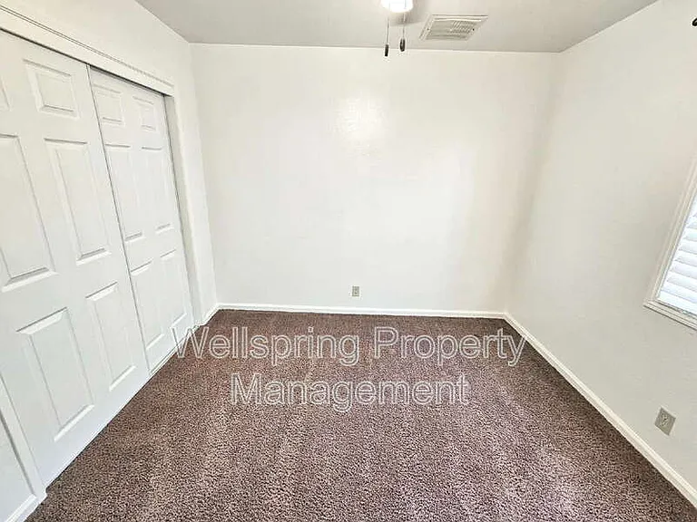 528 Heatherglen Dr — Photo 14