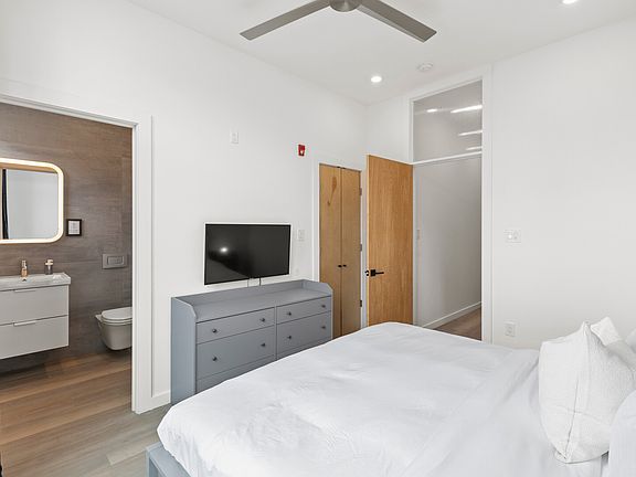 5th image of 1914 E Dauphin St Floor 2
