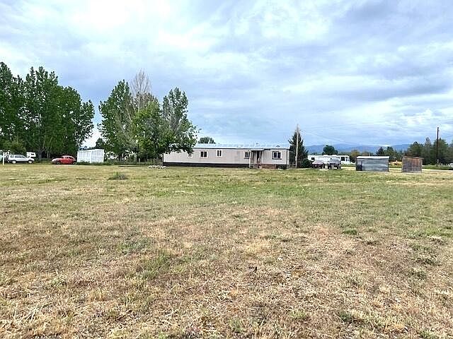 1st image of 4403 Tripp Ln