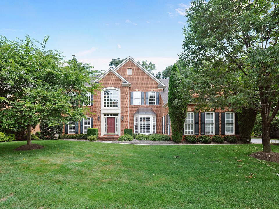 4 SIDED BRICK HOME