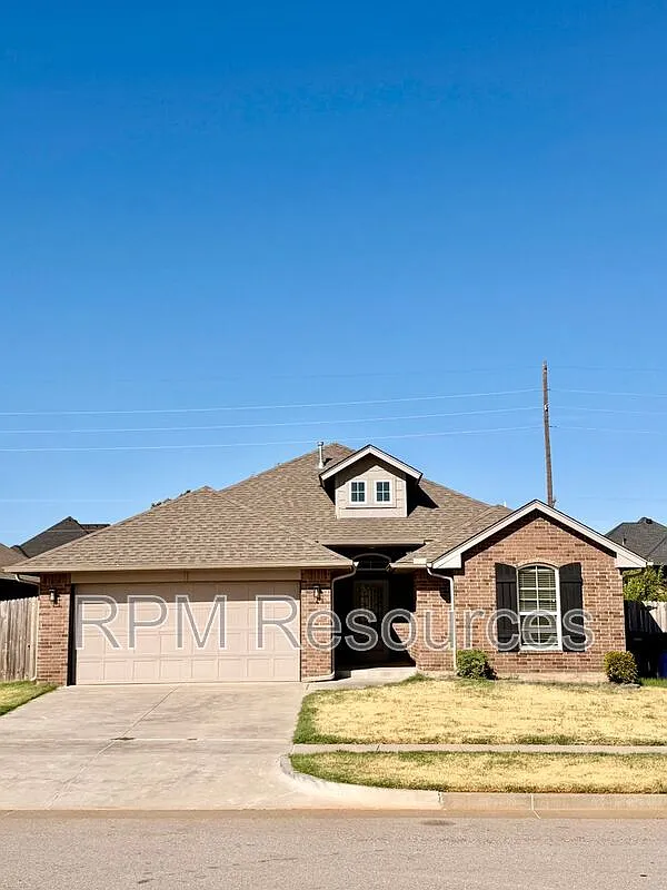 3 bed, 2.0 bath, 1464 sqft, $1,650 — Photo 1
