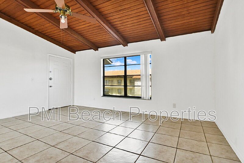 1st image of 5954 Longbow Ln APT 6