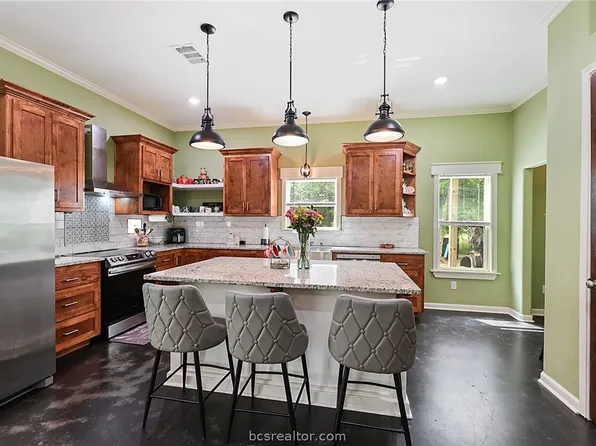 751 Bruin Trce, Bryan, TX 77803
