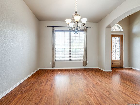 5th image of 14011 Tahoe Vista