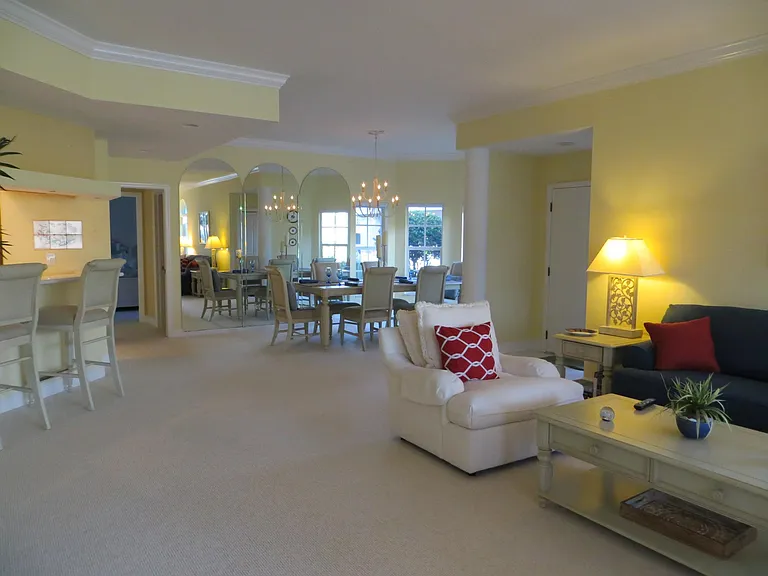 8421 Abbington Cir #411 — Photo 9