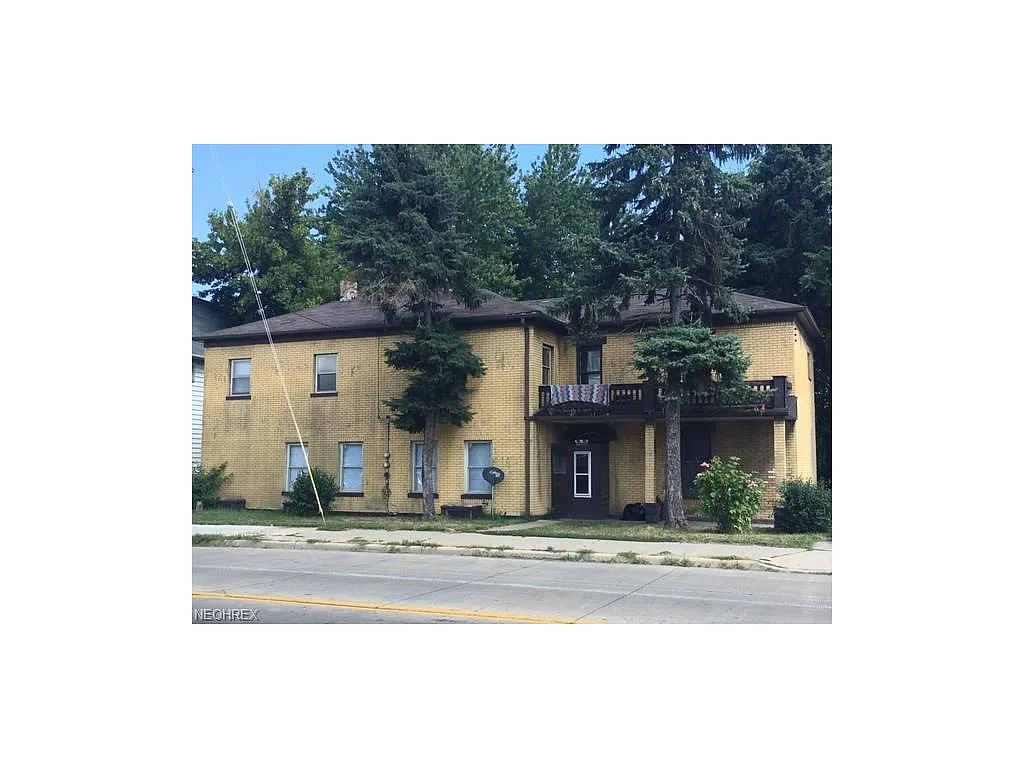 7500 Denison Ave photo 1