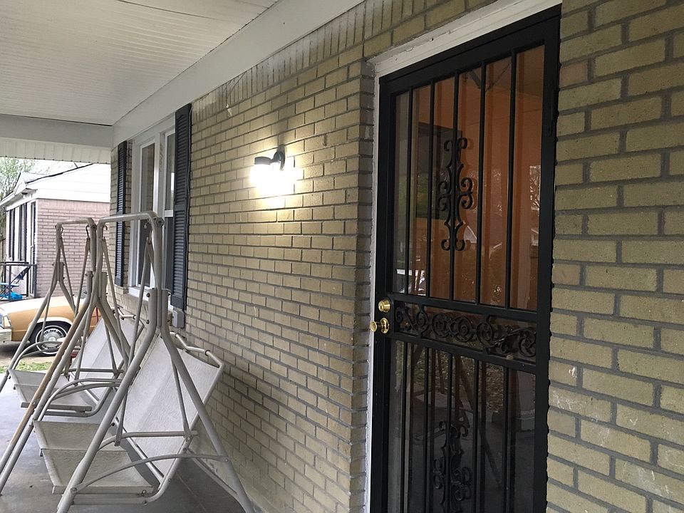 1st image of 503 Charter Ave