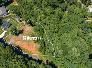 136 Amber Dr, Inman, SC 29349