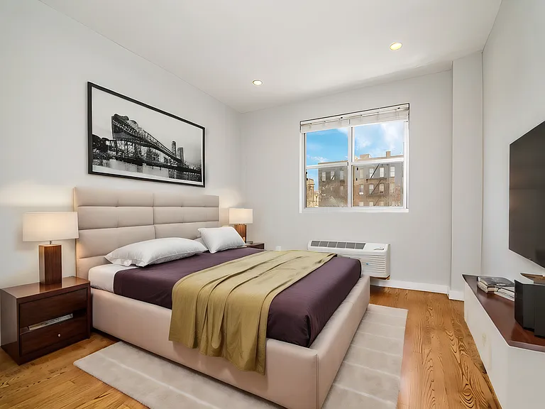 152 Ludlow St #4C — Photo 2