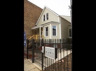 3314 W Diversey Ave, Chicago, IL 60647